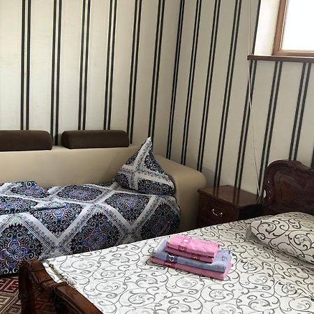Guest House 777 Turkistan 외부 사진