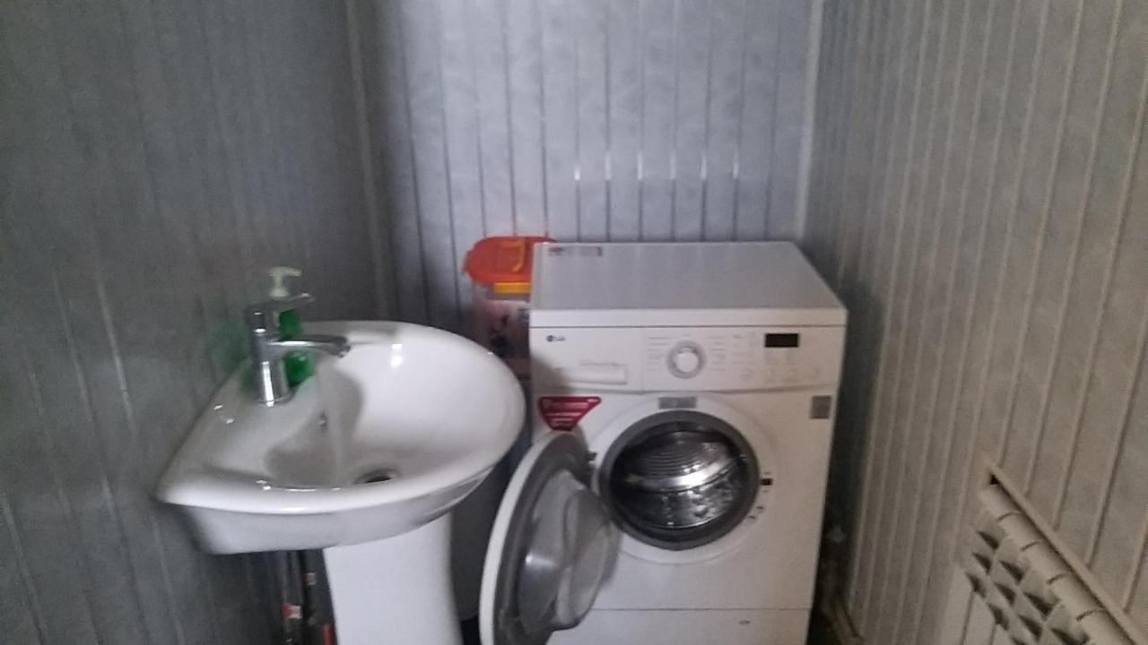 Guest House 777 Turkistan 외부 사진