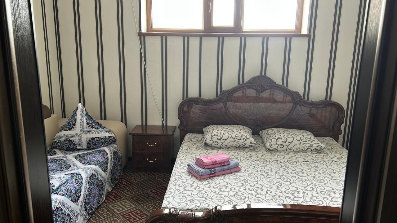 Guest House 777 Turkistan 외부 사진