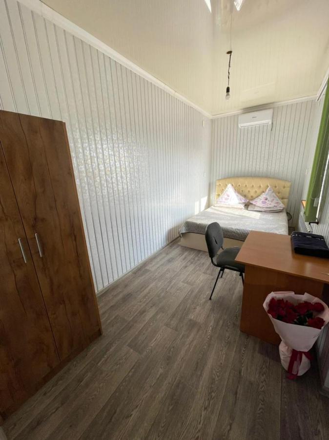 Guest House 777 Turkistan 외부 사진